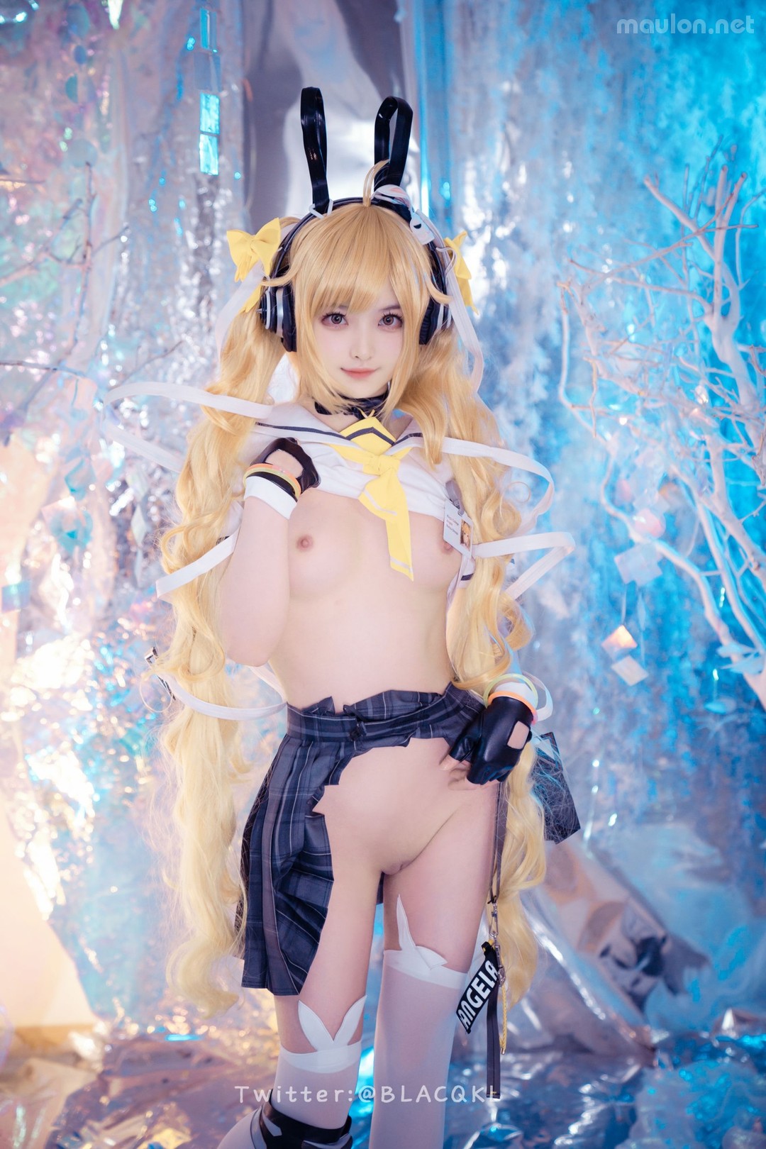 Maulon.Net - Ảnh sex cosplay Kute chạng háng 9