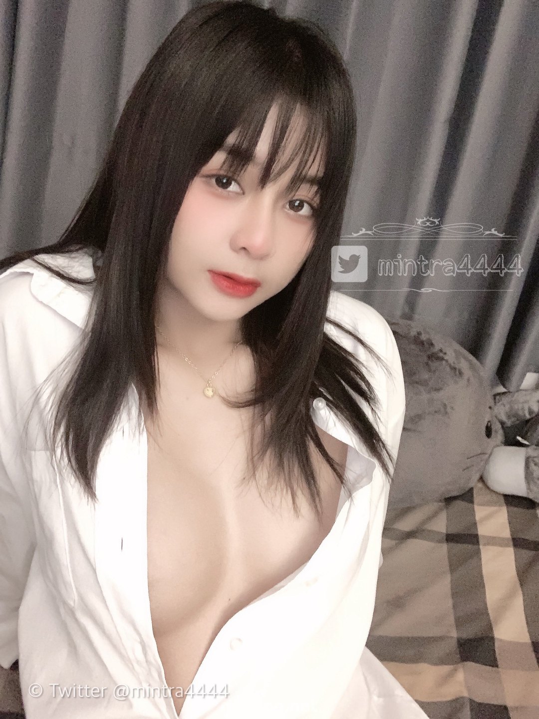 MauLon.Net - Ảnh sex sâu trong em nước lồn là biển rộng 11