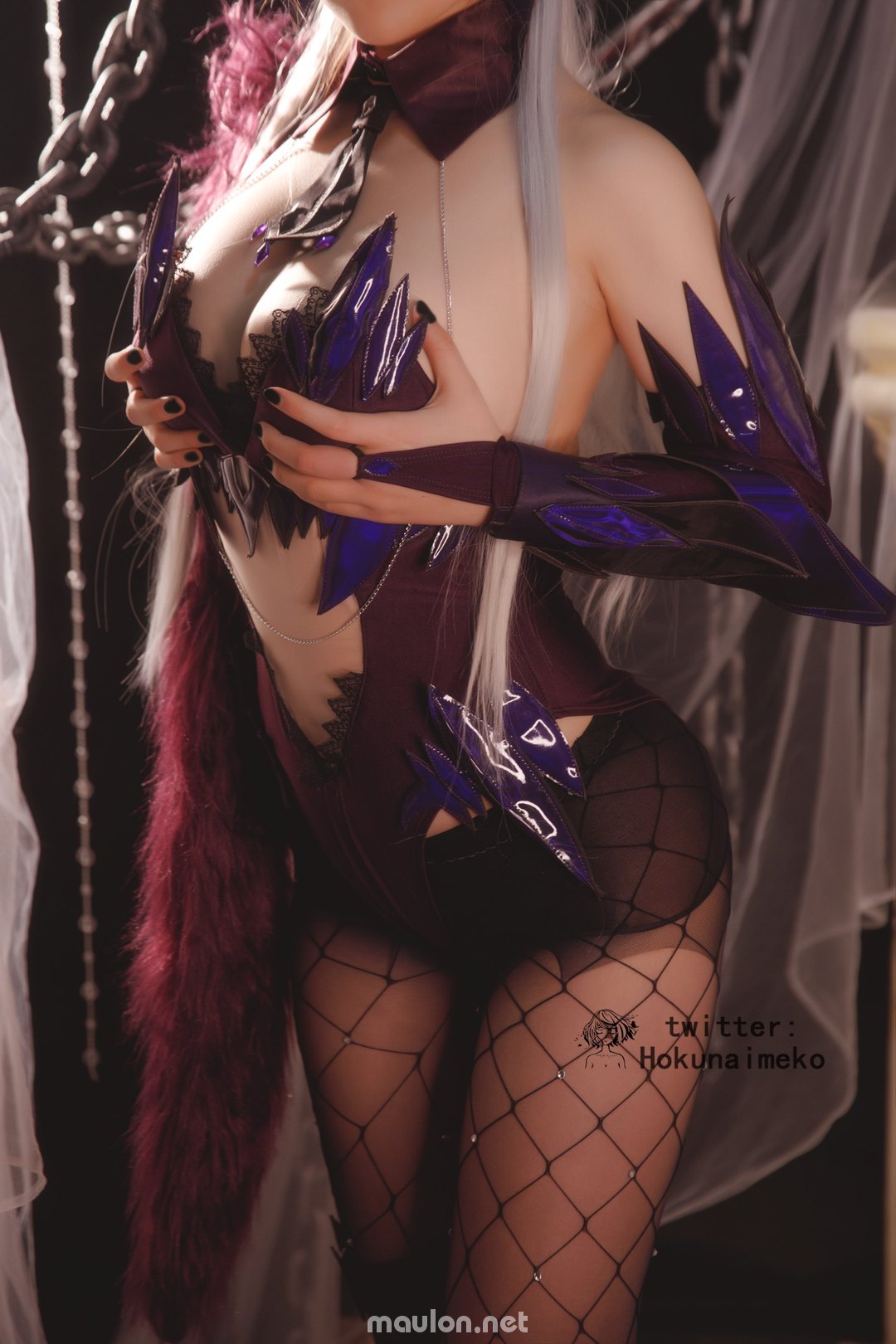 MauLon.Net - Ảnh sex cosplay - Ti nhỏ vú to, không lo hết sữa 3