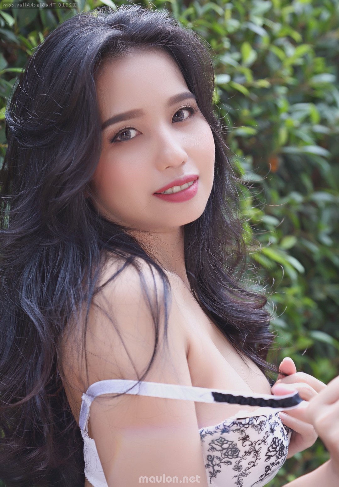 MauLon.Net - Ảnh sex Gái một con nhưng còn rất ngon 8