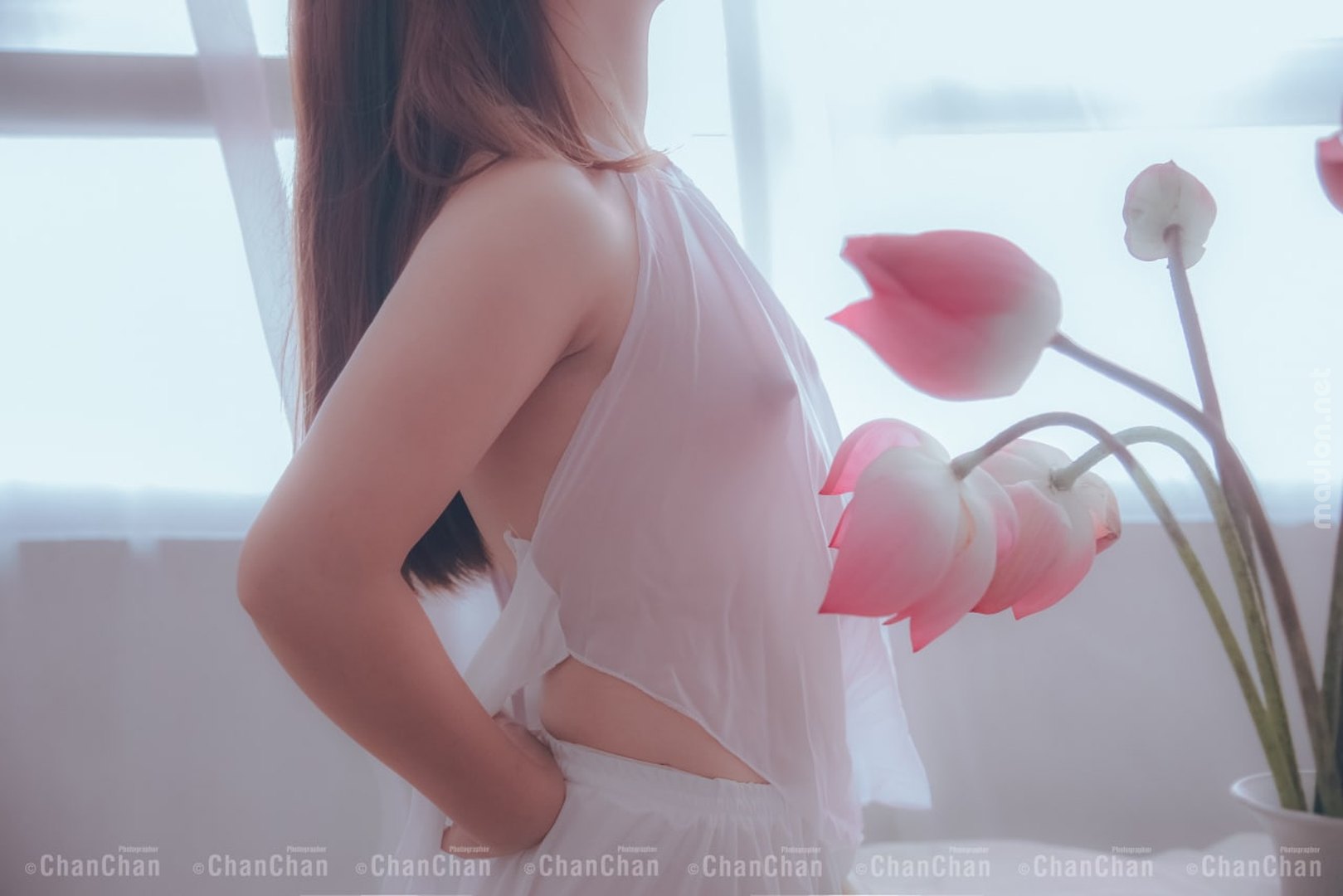 Maulon.Net - Ảnh sex VN 8-3 em ra trên giường 13