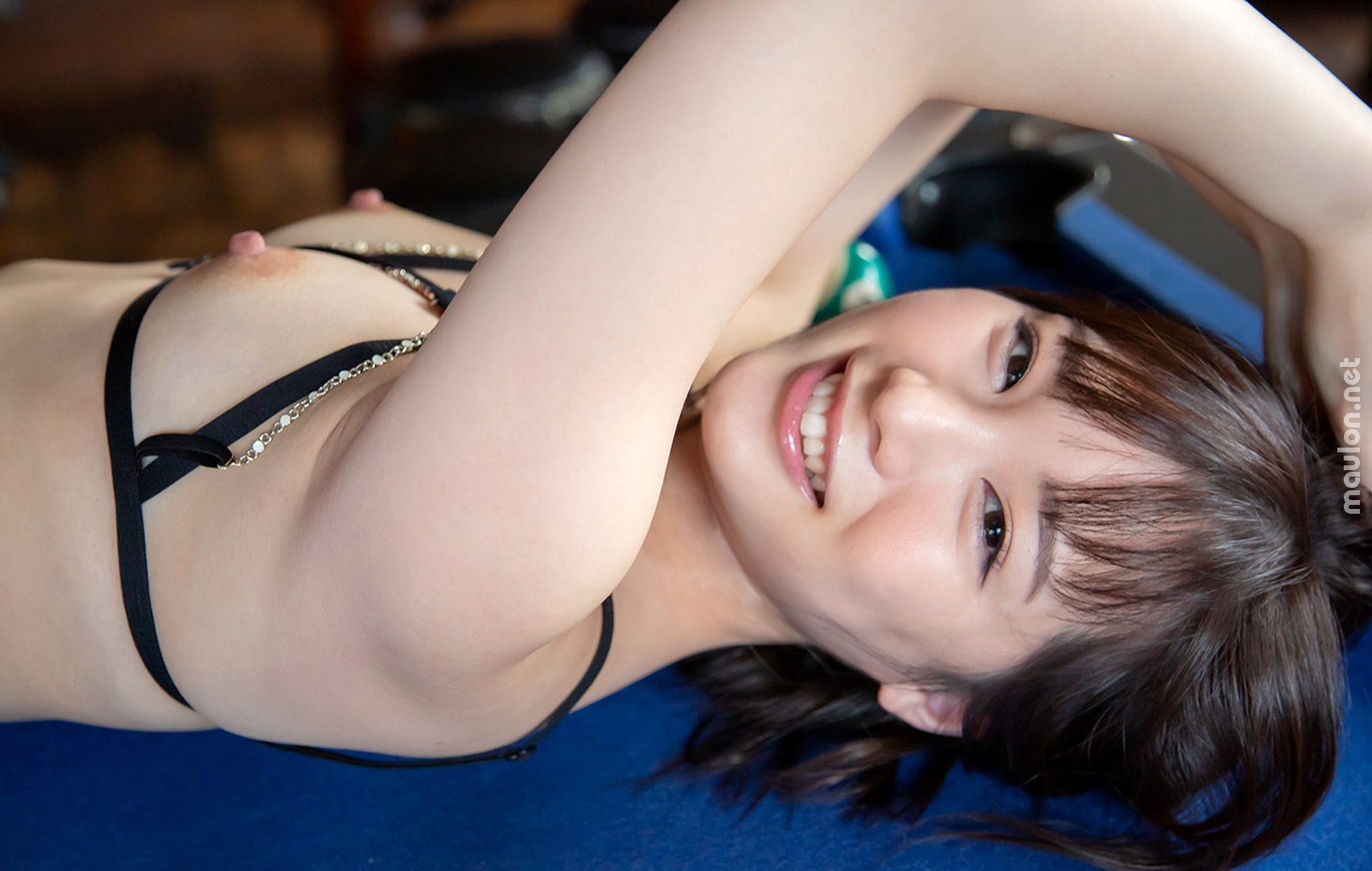 MauLon.Net - Ảnh sex jav idol Airi Suzumura bi-a 25